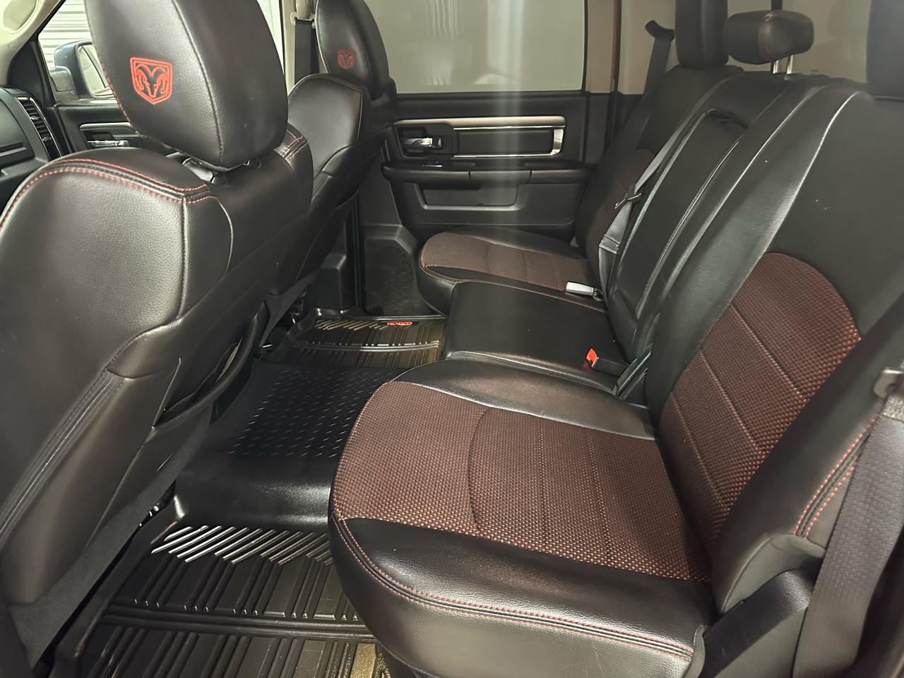 RAM 1500 Sport Crew Cab SWB 4WD 2016