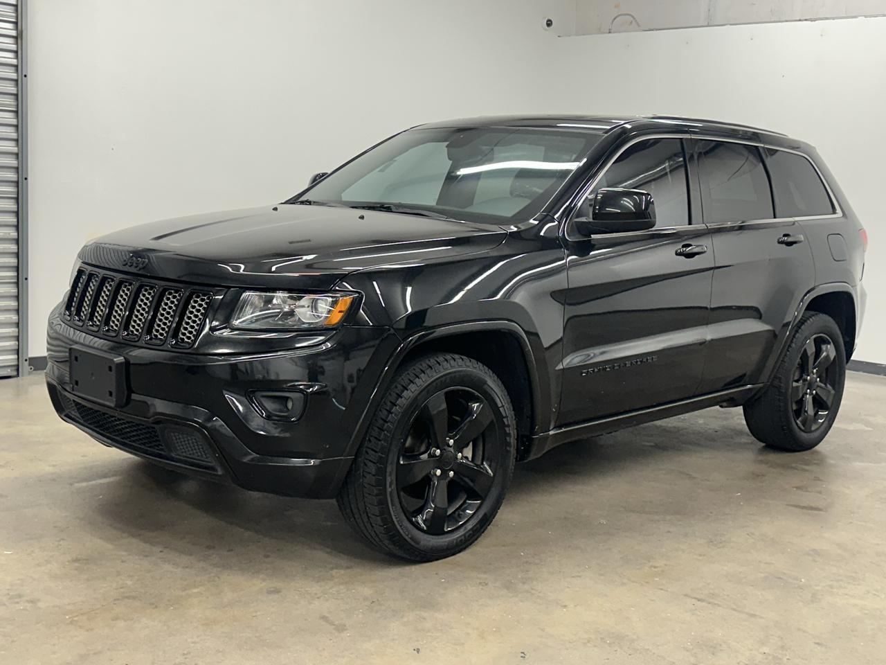 Jeep Grand Cherokee Laredo 2WD 2015