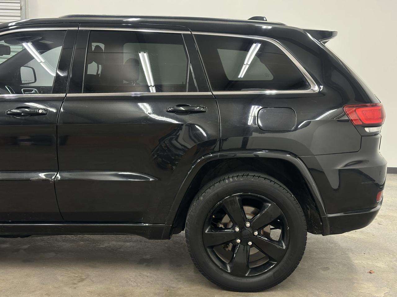 Jeep Grand Cherokee Laredo 2WD 2015