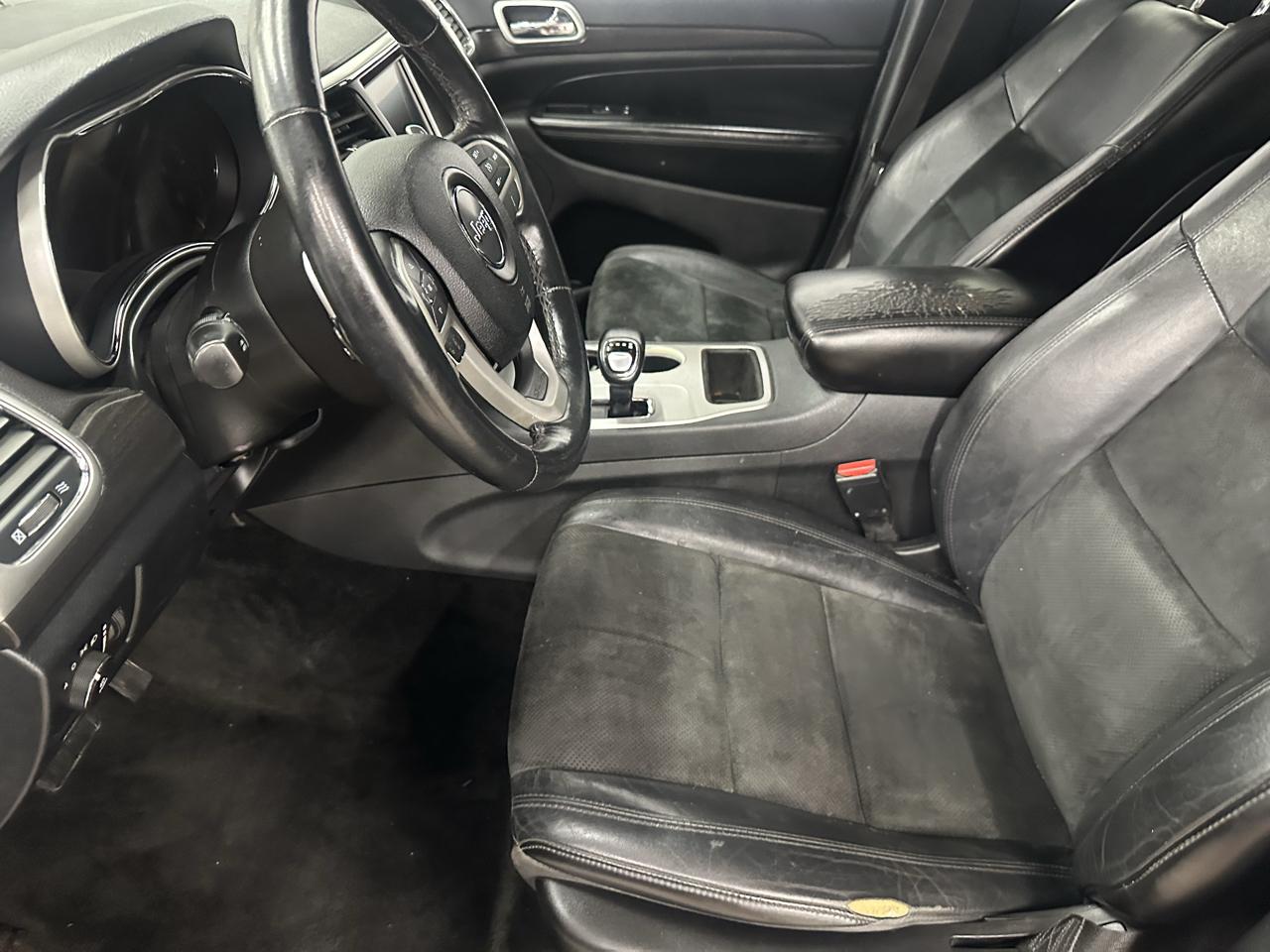 Jeep Grand Cherokee Laredo 2WD 2015