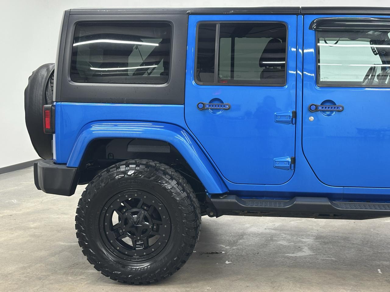 Jeep Wrangler Unlimited Sahara 4WD 2016