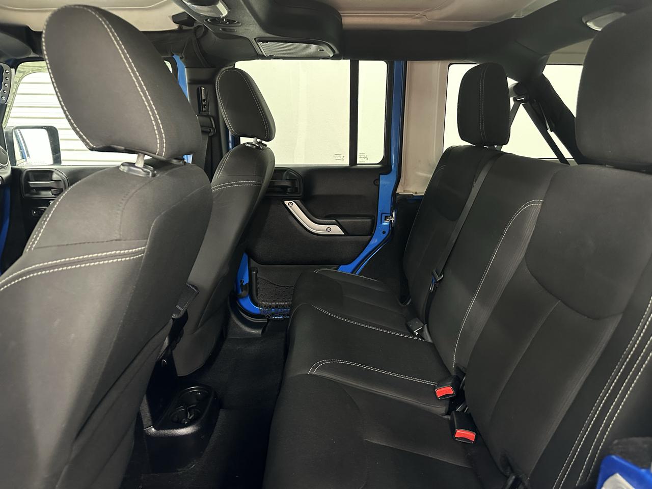 Jeep Wrangler Unlimited Sahara 4WD 2016