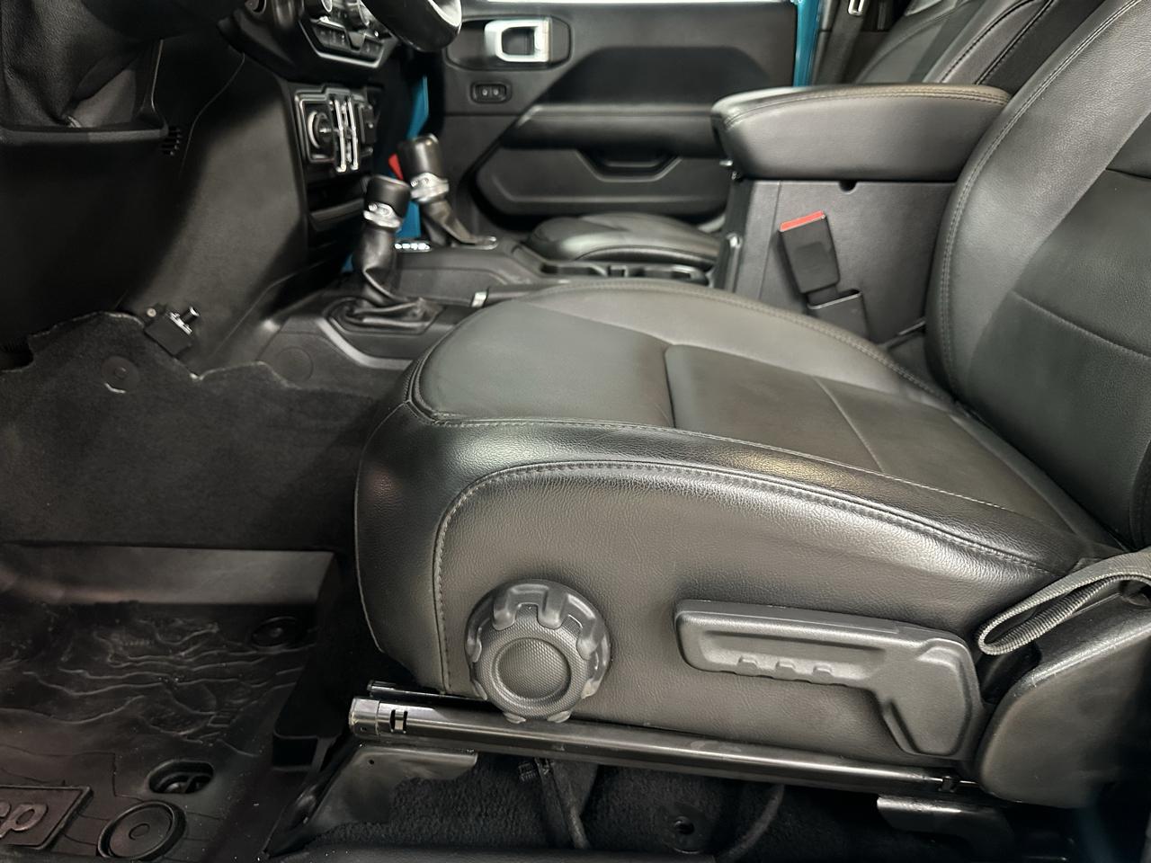 Jeep Wrangler Unlimited Sahara Altitude 2020