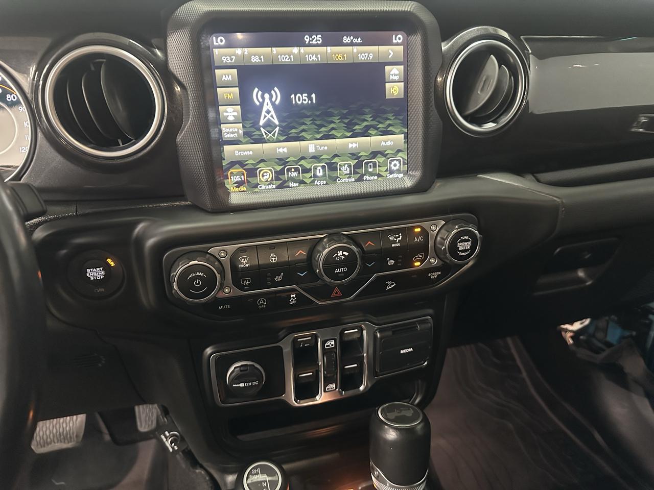 Jeep Wrangler Unlimited Sahara Altitude 2020