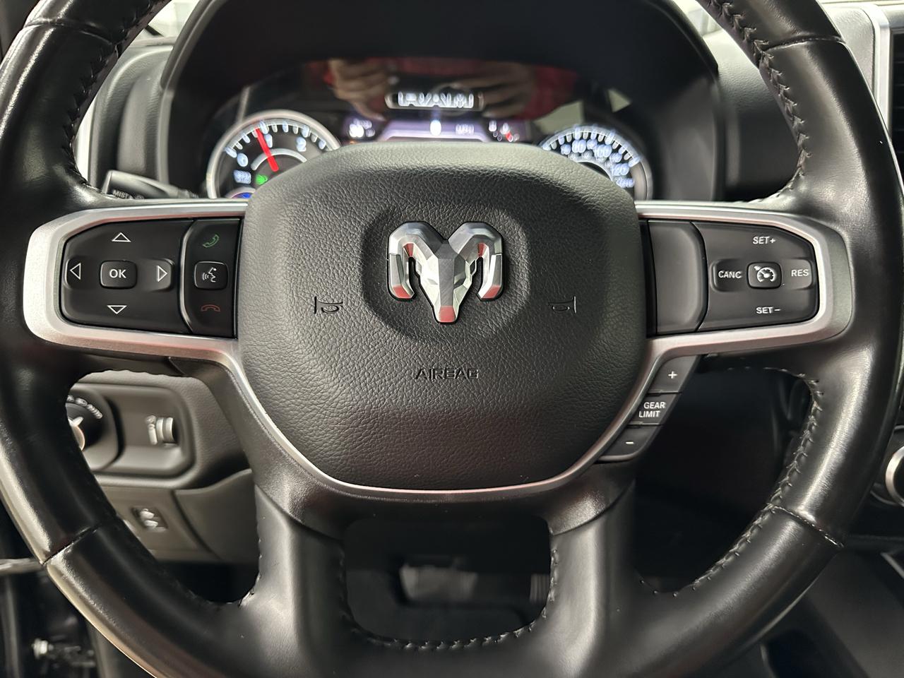 RAM 1500 Lone Star Crew Cab SB 4WD 2022