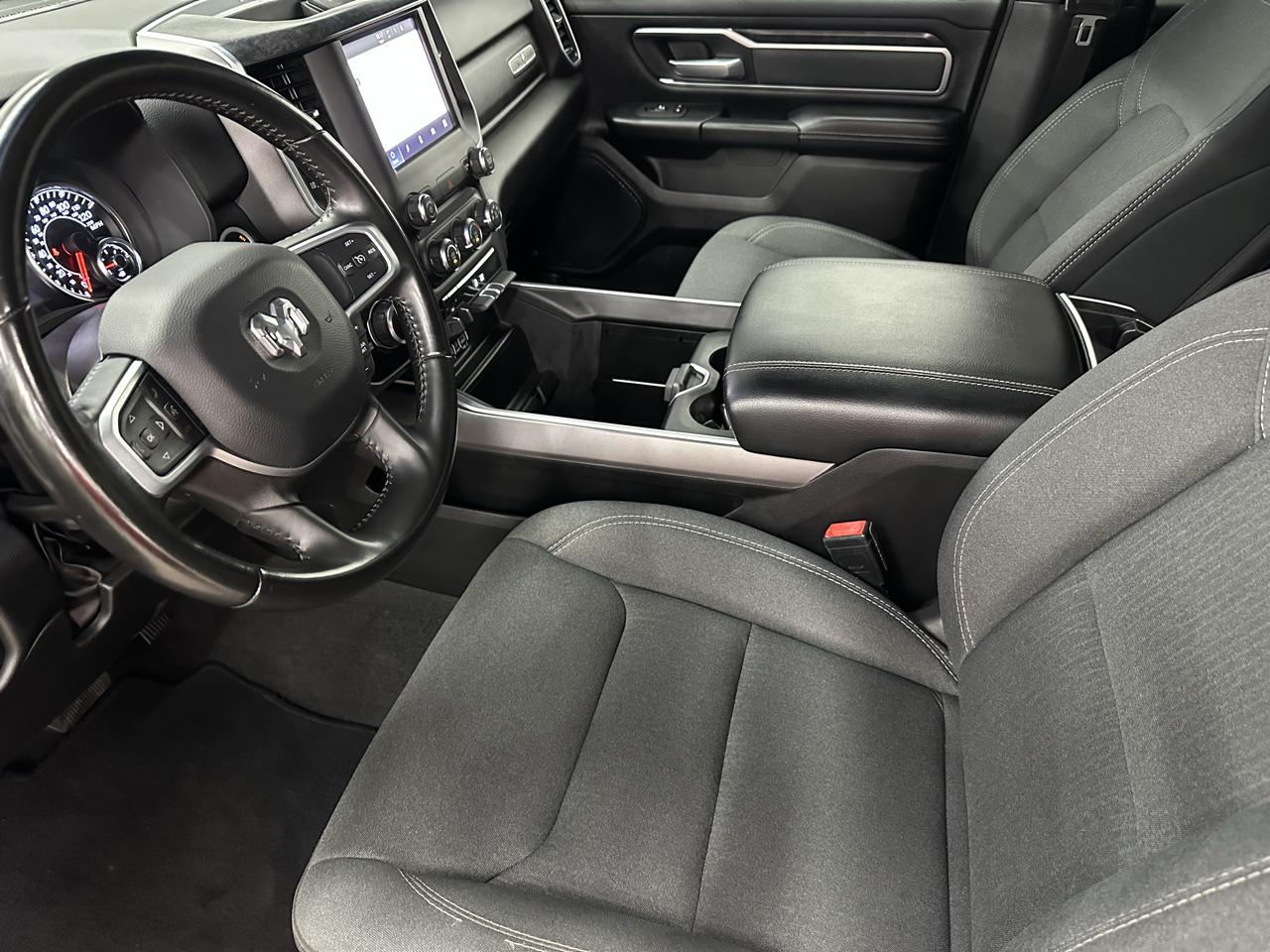 RAM 1500 Lone Star Crew Cab SB 4WD 2022