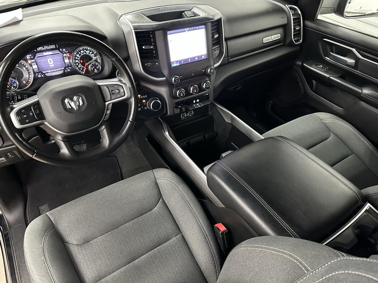 RAM 1500 Lone Star Crew Cab SB 4WD 2022