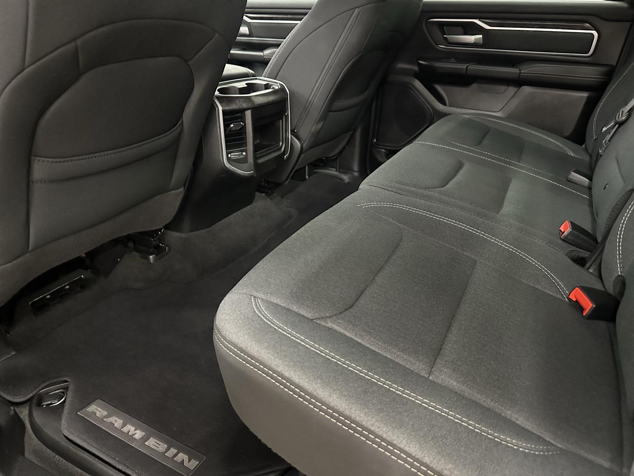 RAM 1500 Lone Star Crew Cab SB 4WD 2022