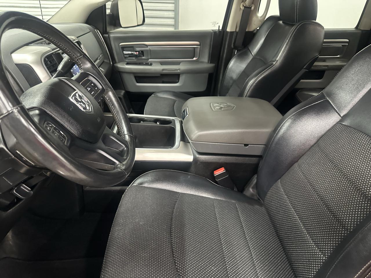 RAM 2500 SLT Crew Cab SWB 4WD 2018