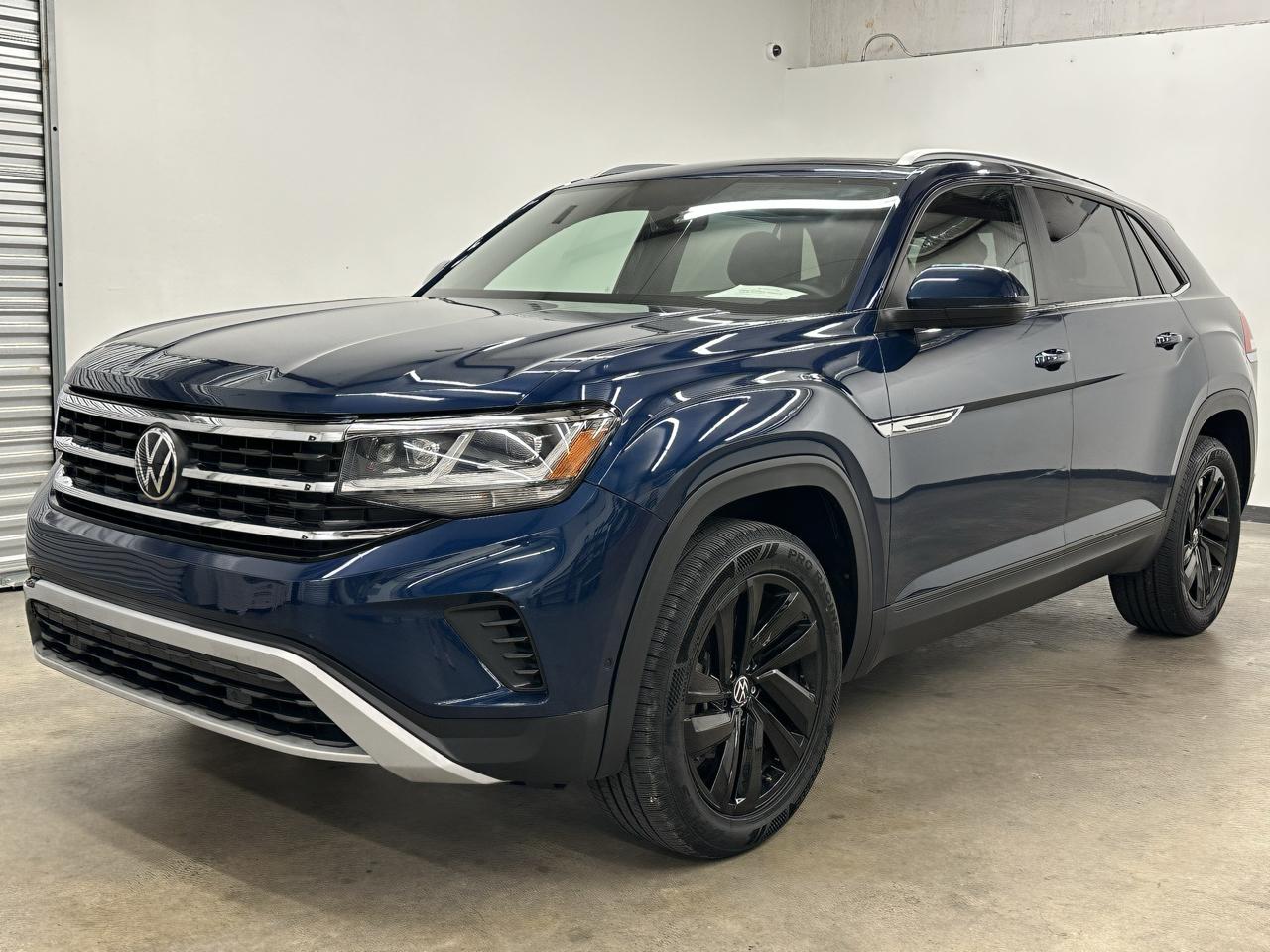Volkswagen Atlas Cross Sport SE w/Technology 2022