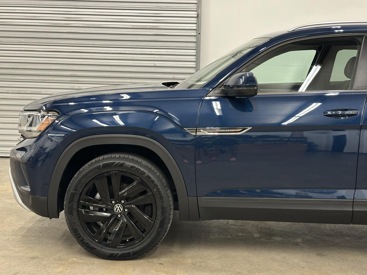 Volkswagen Atlas Cross Sport SE w/Technology 2022