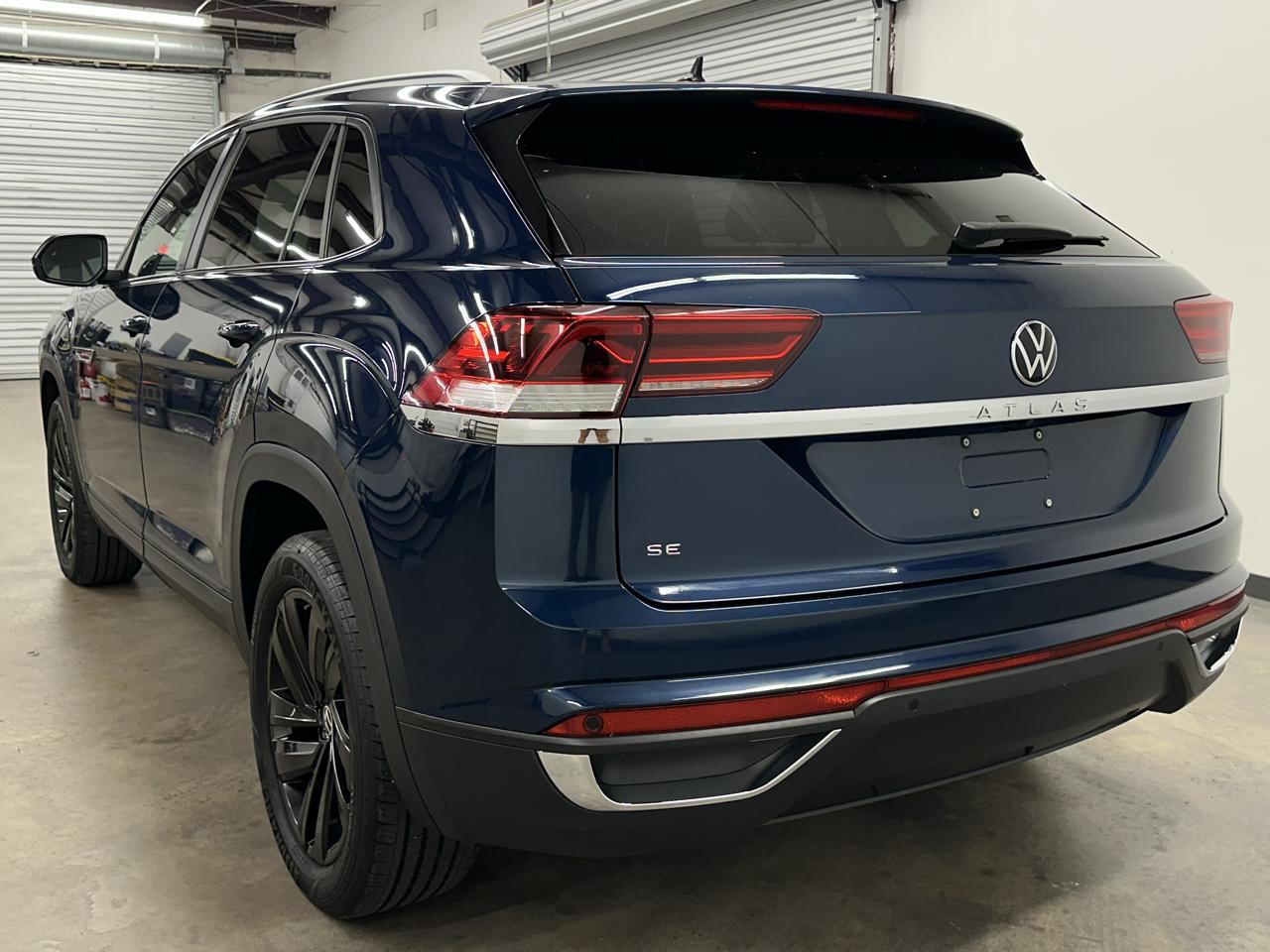Volkswagen Atlas Cross Sport SE w/Technology 2022