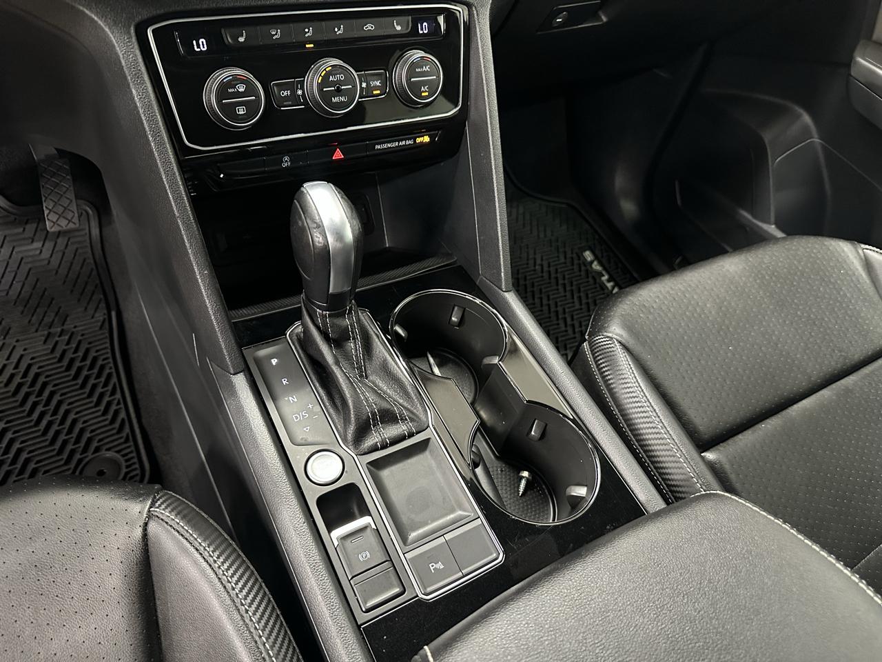 Volkswagen Atlas Cross Sport SE w/Technology 2022
