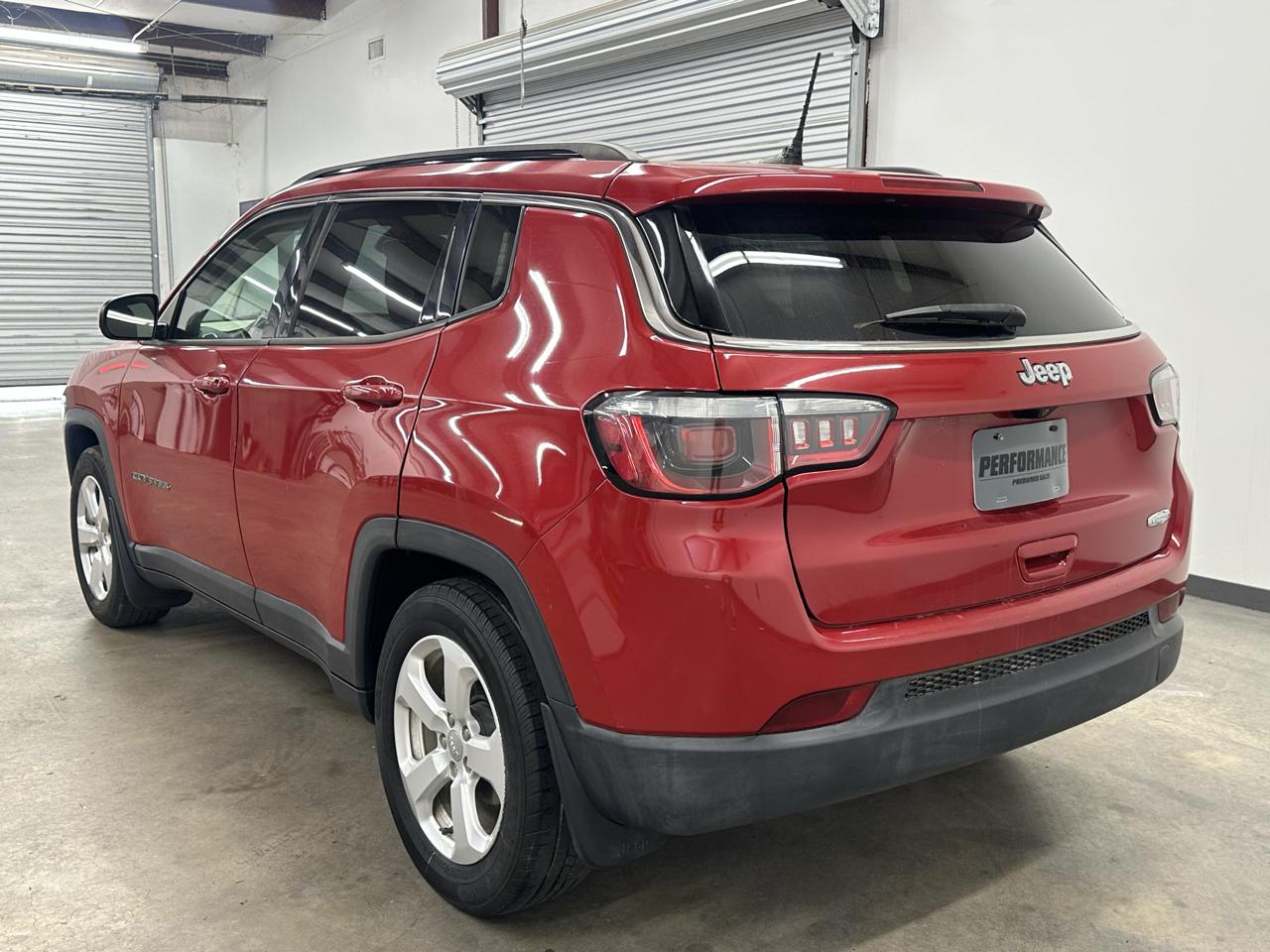Jeep Compass Latitude FWD 2019