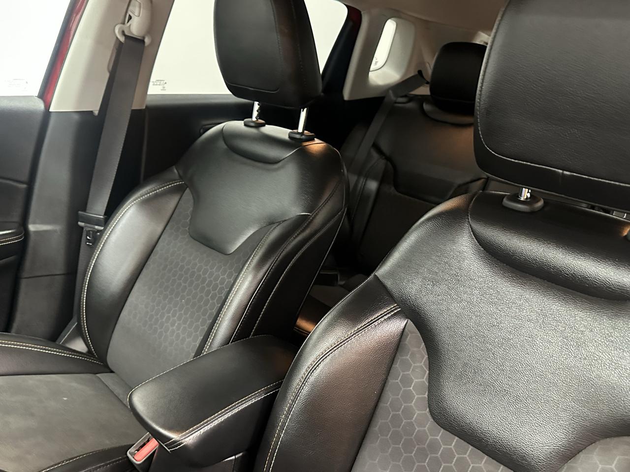 Jeep Compass Latitude FWD 2019