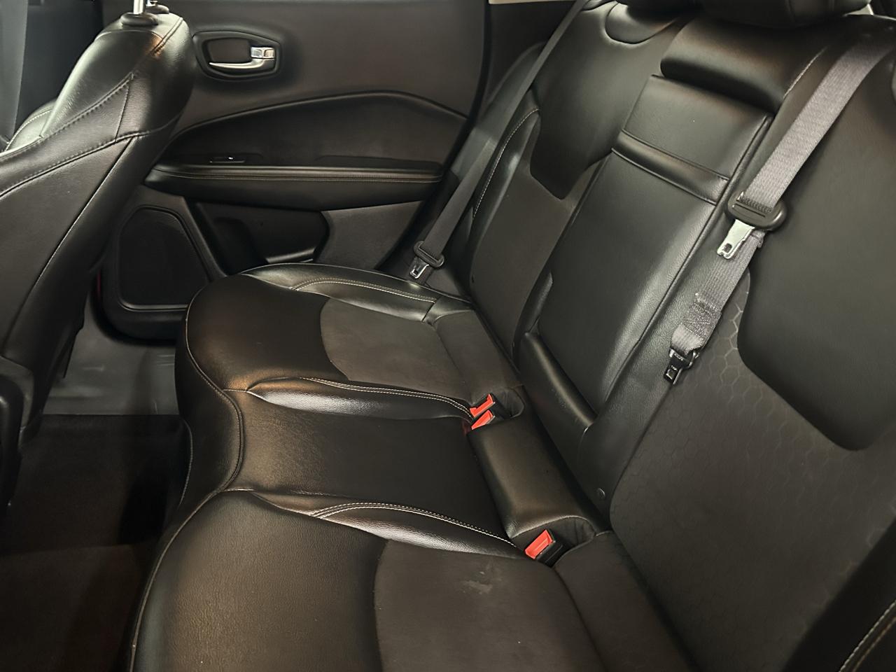 Jeep Compass Latitude FWD 2019