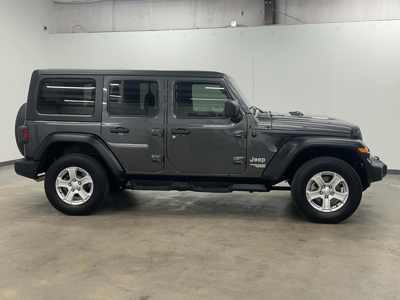 Jeep Wrangler Unlimited Sport 2020