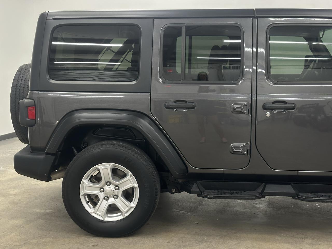 Jeep Wrangler Unlimited Sport 2020