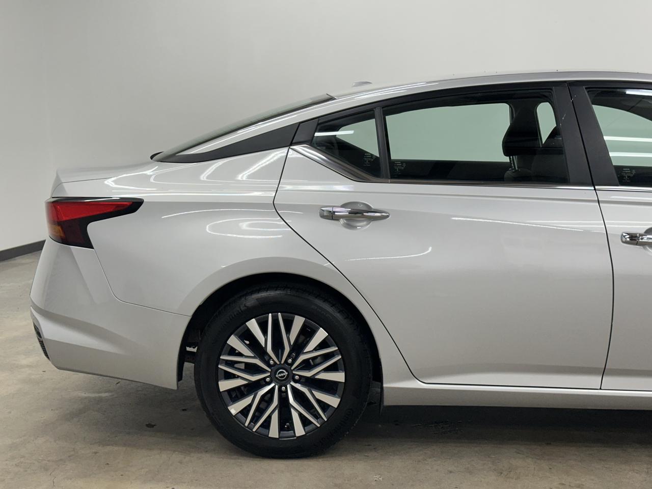 Nissan Altima 2.5 SV 2025