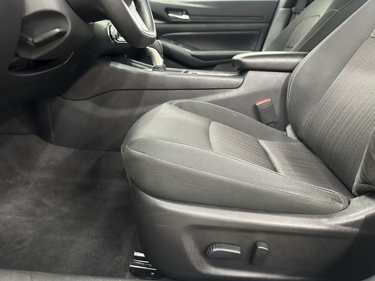 Nissan Altima 2.5 SV 2025