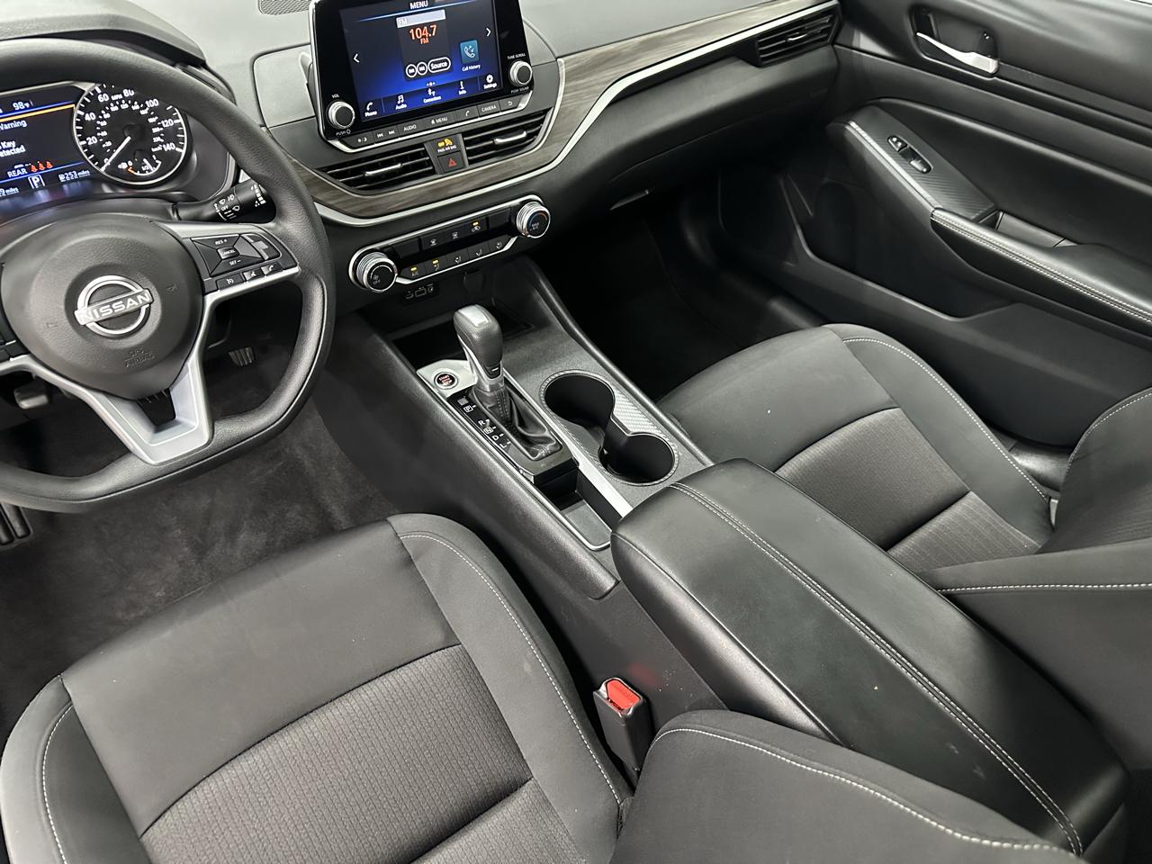 Nissan Altima 2.5 SV 2025