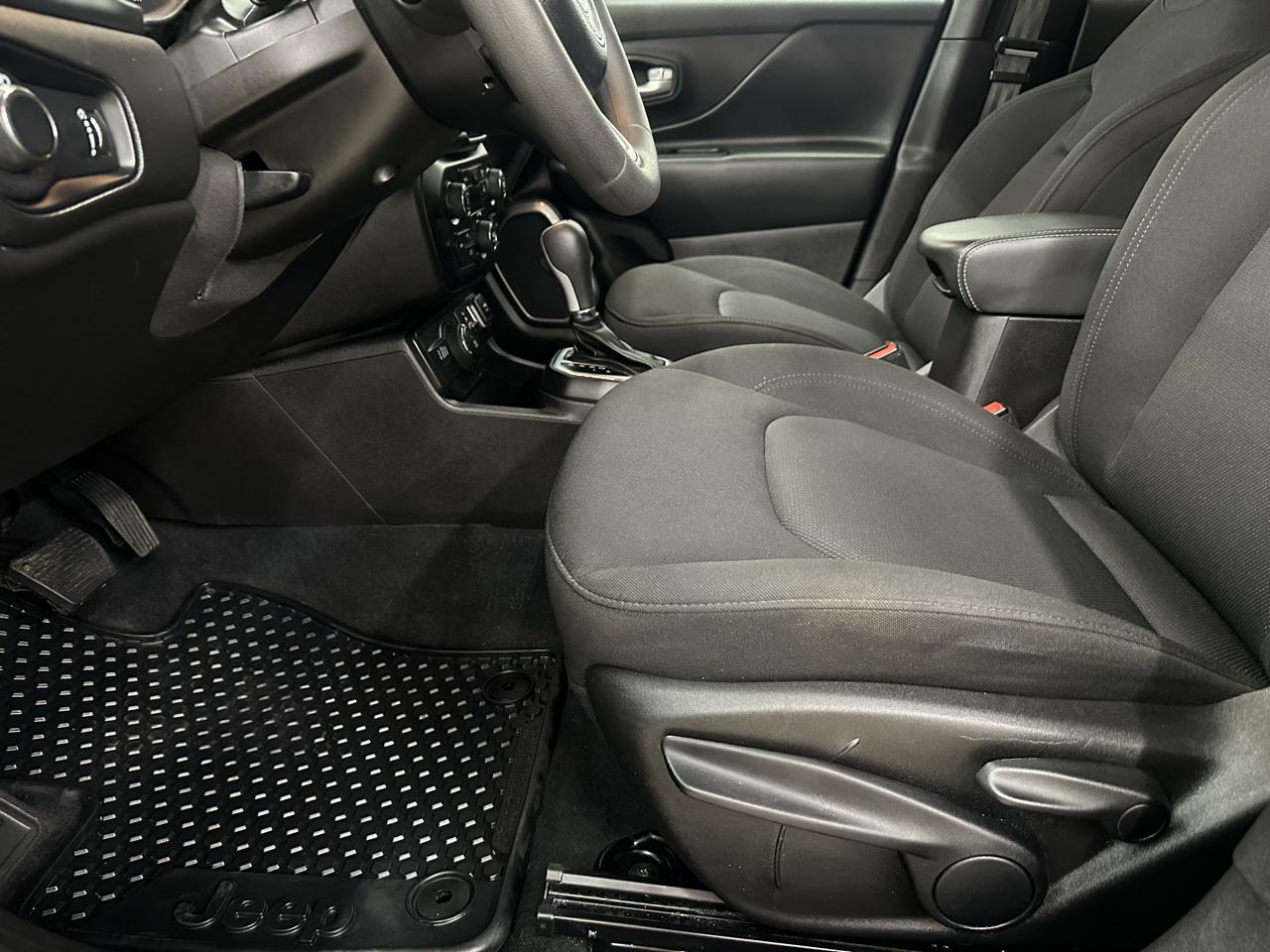 Jeep Renegade Latitude 2023