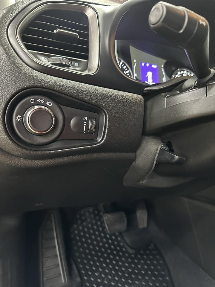 Jeep Renegade Latitude 2023