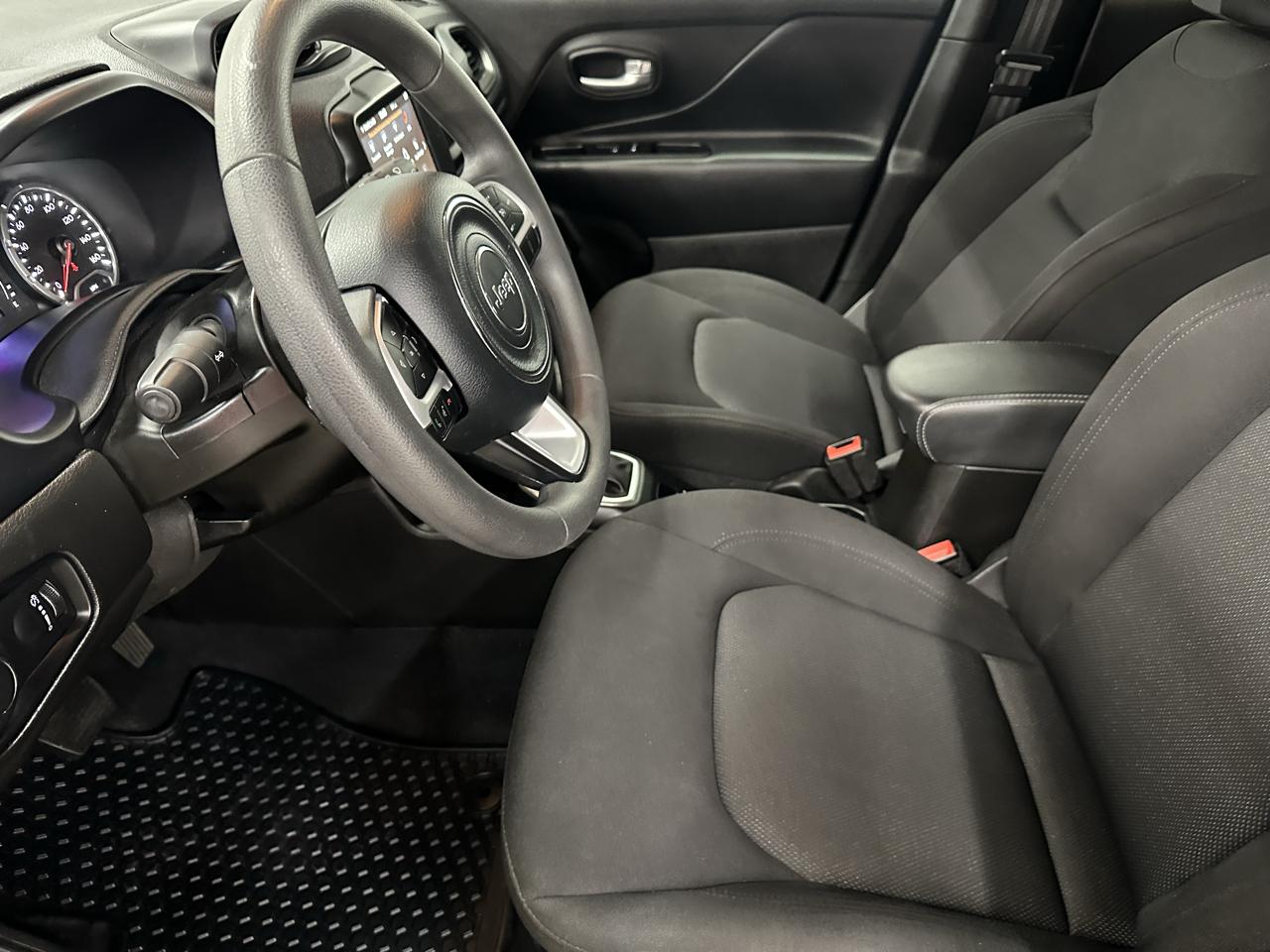 Jeep Renegade Latitude 2023
