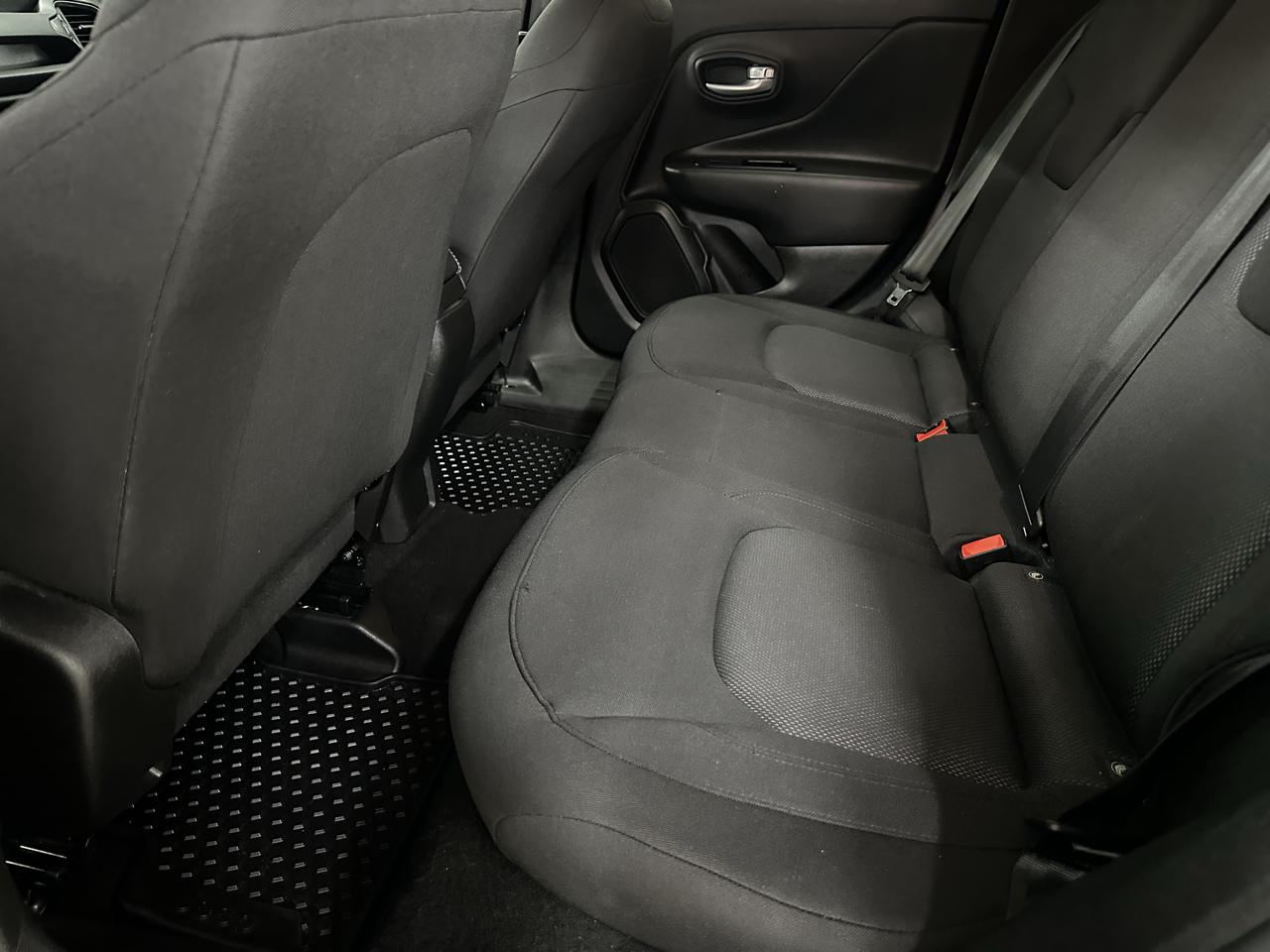 Jeep Renegade Latitude 2023