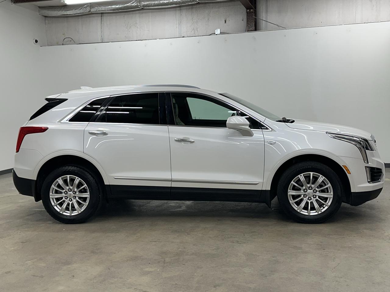 Cadillac XT5 Base 2017