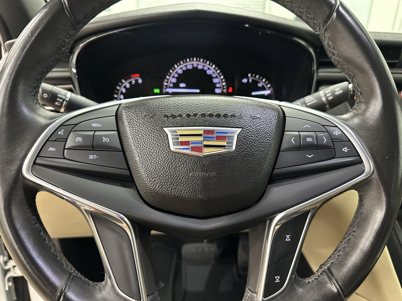 Cadillac XT5 Base 2017