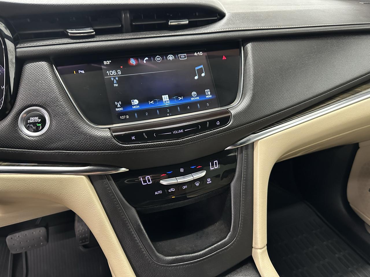 Cadillac XT5 Base 2017