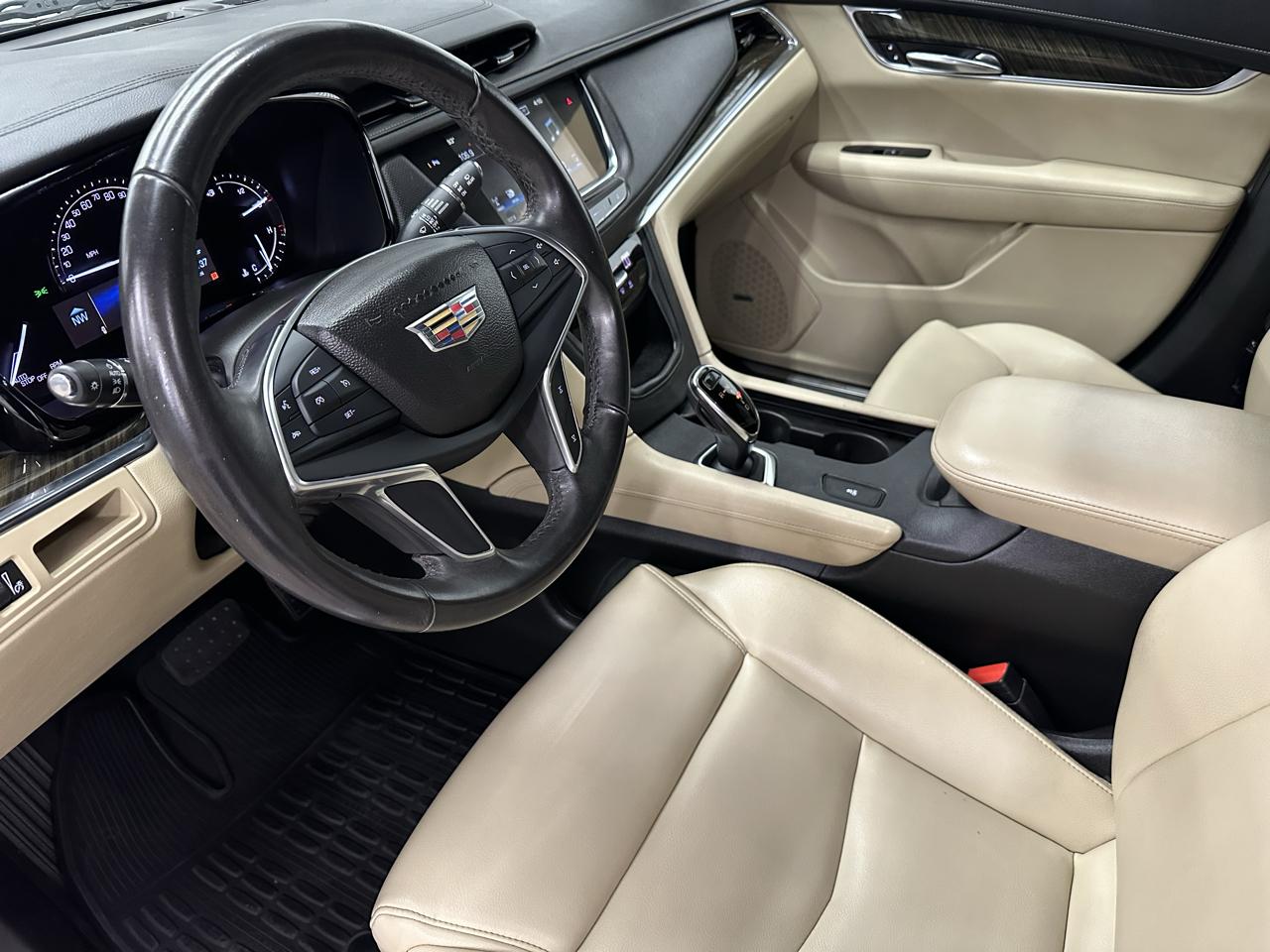 Cadillac XT5 Base 2017