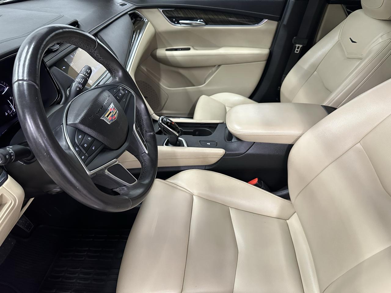Cadillac XT5 Base 2017