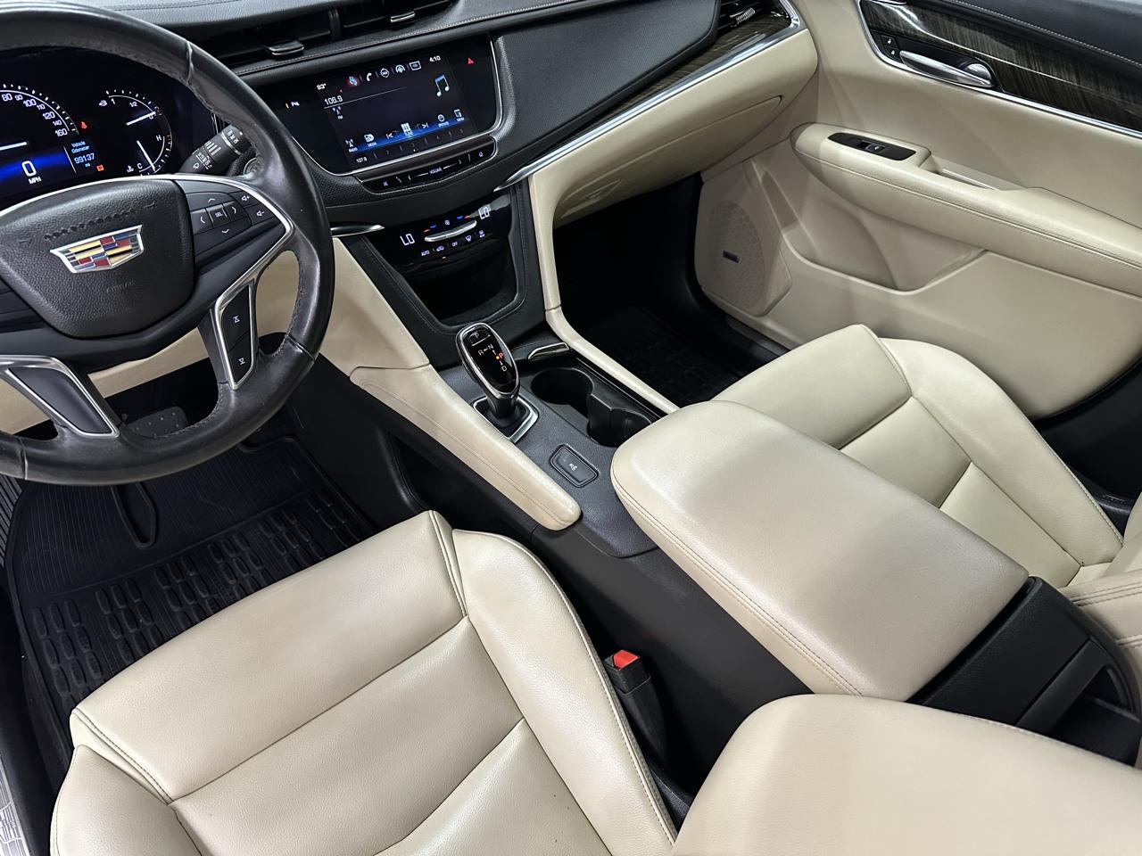 Cadillac XT5 Base 2017