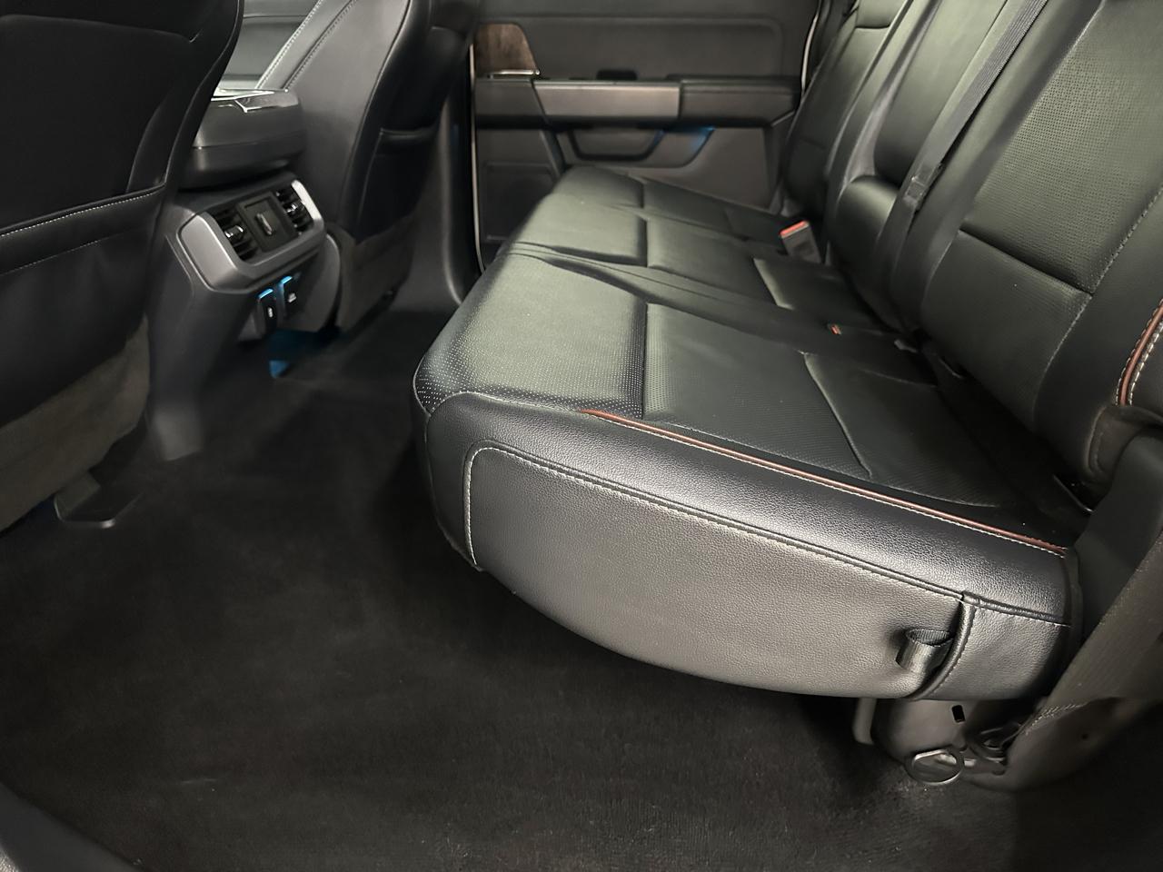 Ford F-150 Lariat SuperCrew 5.5-ft. Bed 4WD 2022