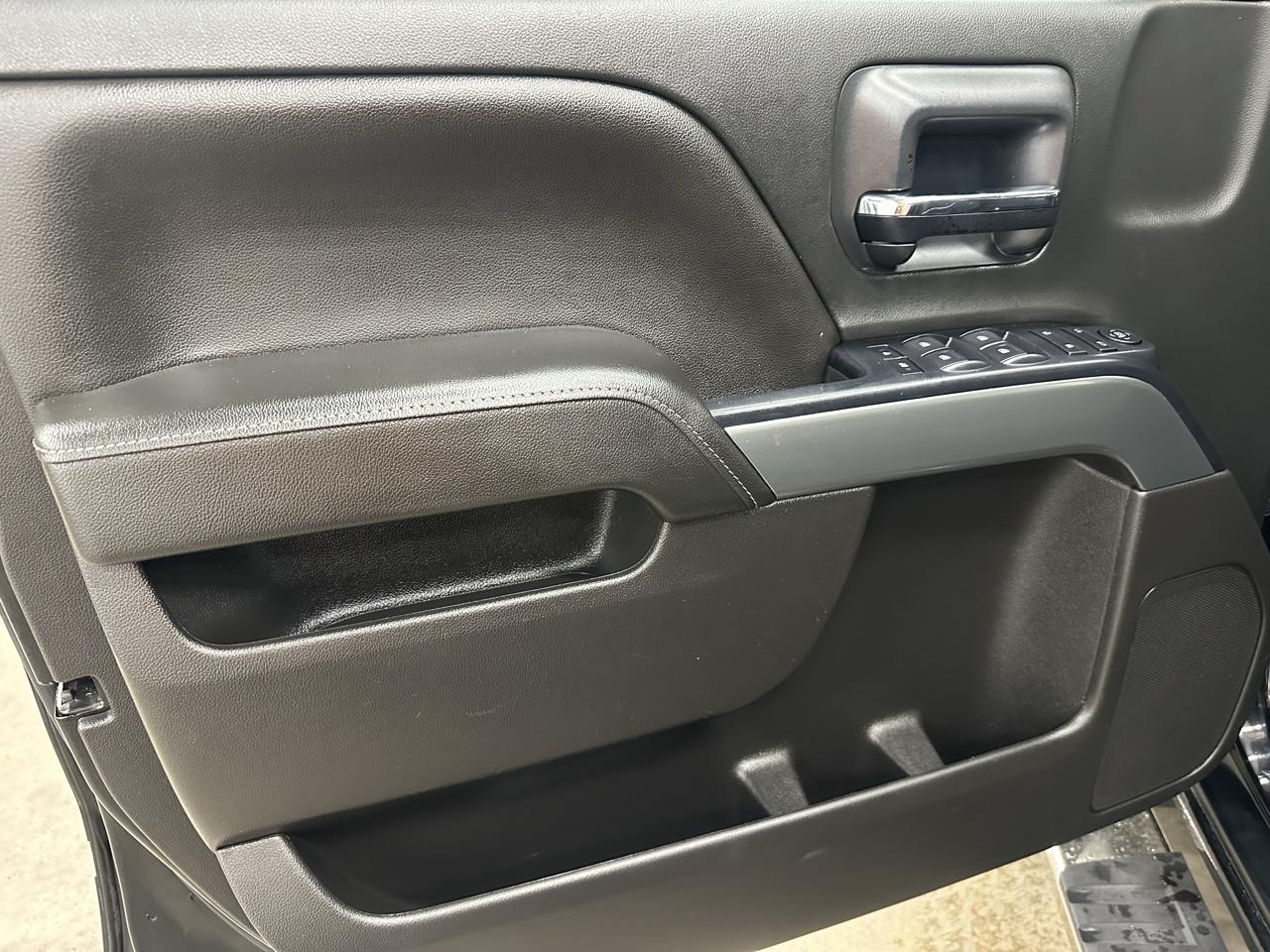 Chevrolet Silverado 1500 LT Double Cab 2WD 2018