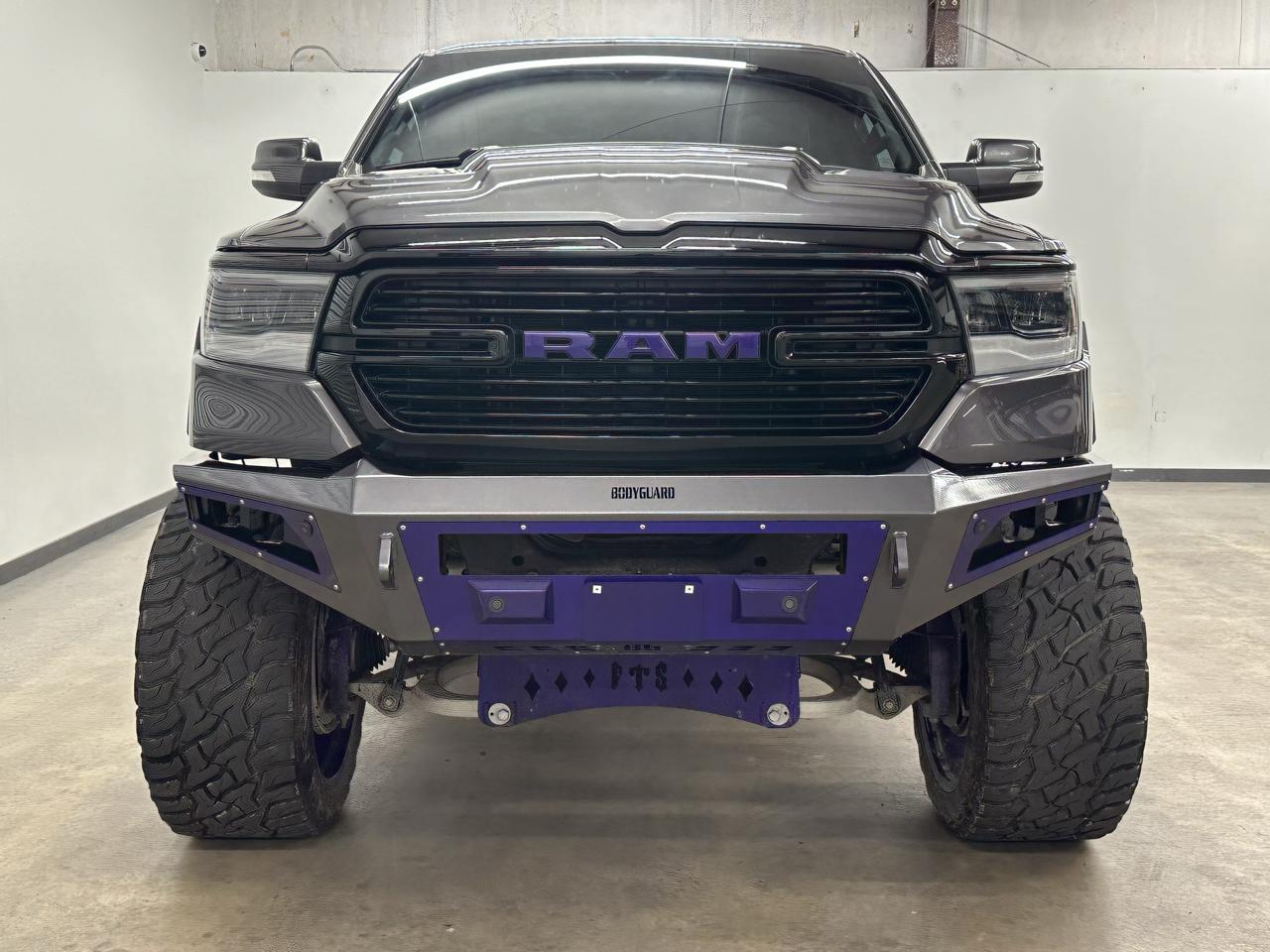 RAM 1500 Laramie Crew Cab SWB 4WD 2020