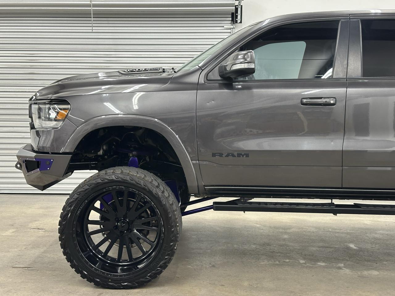 RAM 1500 Laramie Crew Cab SWB 4WD 2020
