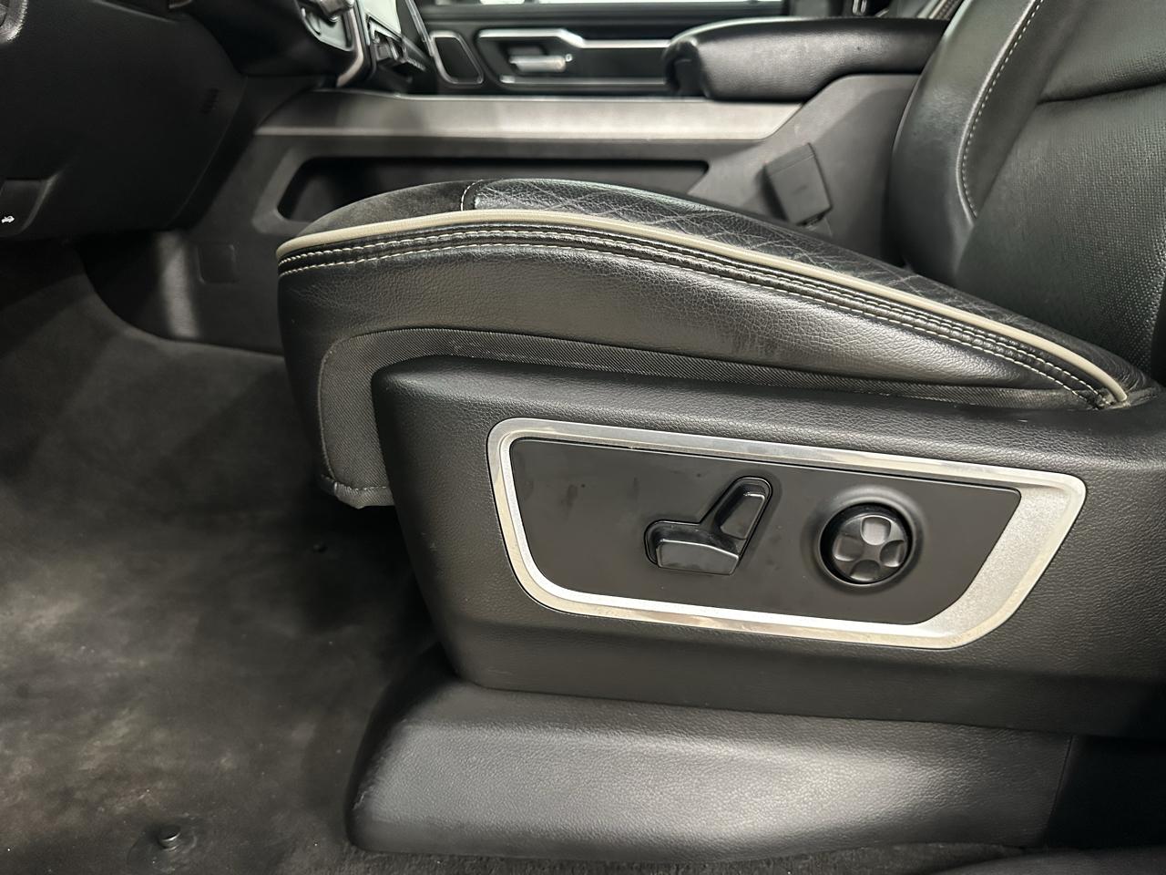 RAM 1500 Laramie Crew Cab SWB 4WD 2020