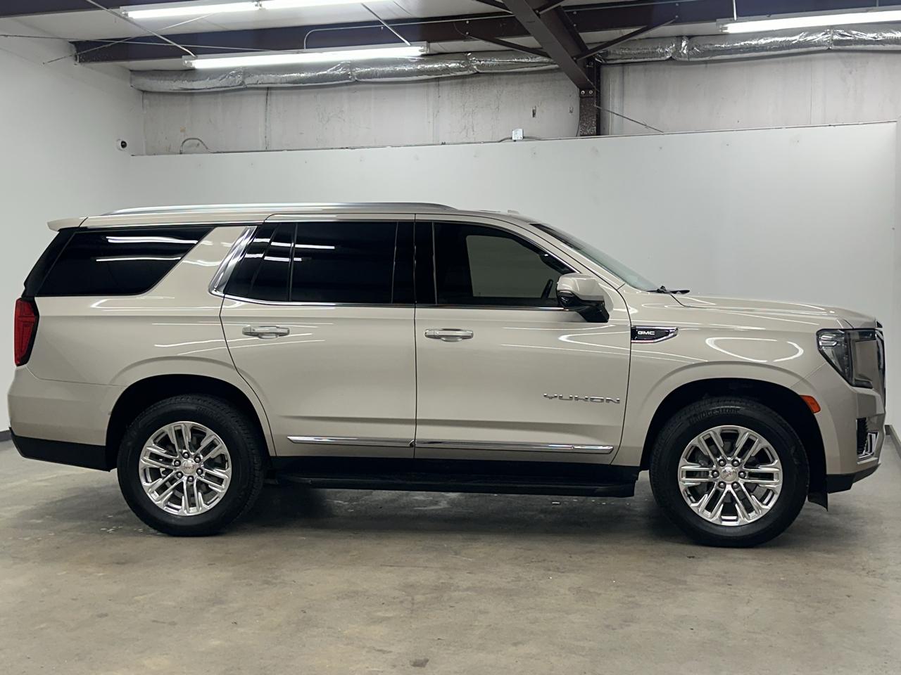 GMC Yukon SLT 2WD 2021