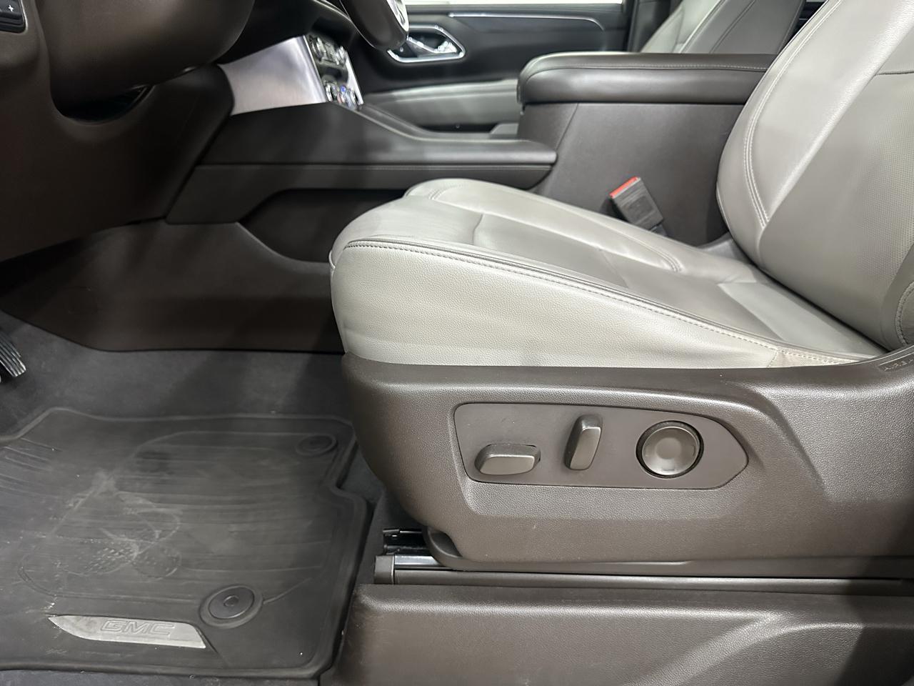 GMC Yukon SLT 2WD 2021