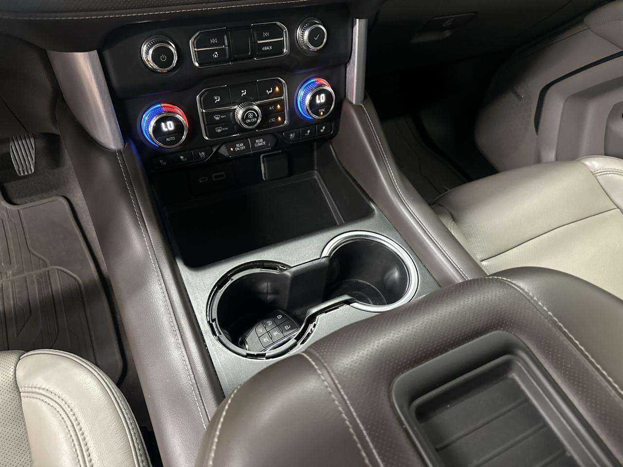 GMC Yukon SLT 2WD 2021