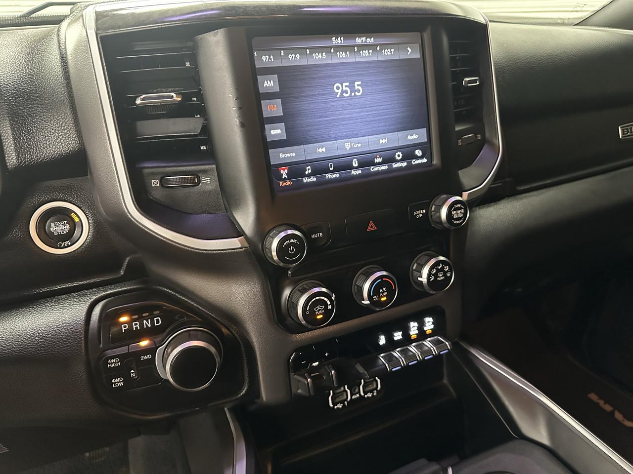 RAM 2500 Tradesman Crew Cab SWB 4WD 2019