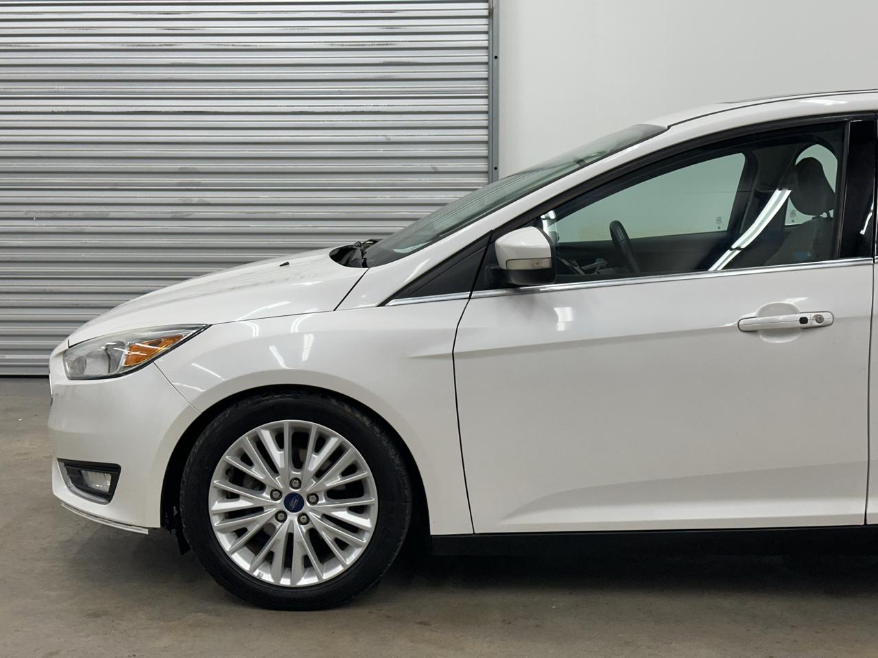 Ford Focus Titanium Hatch 2016