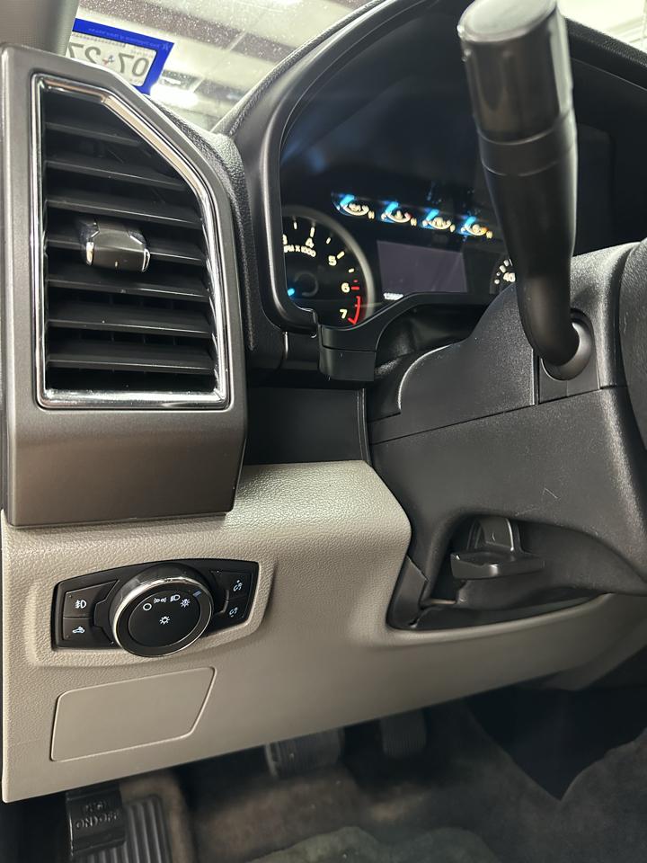 Ford F-150 XL SuperCab 6.5-ft. Bed 2WD 2016