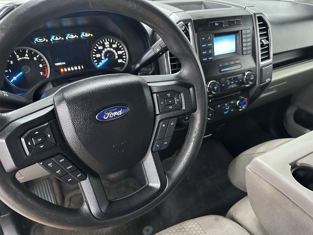 Ford F-150 XL SuperCab 6.5-ft. Bed 2WD 2016