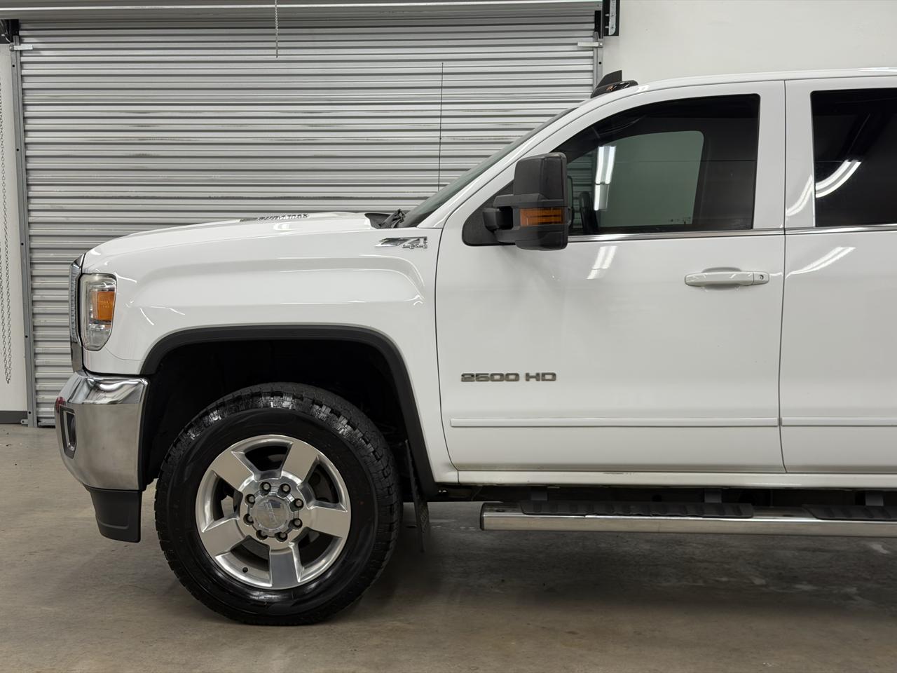 GMC Sierra 2500HD SLE Crew Cab 4WD 2016