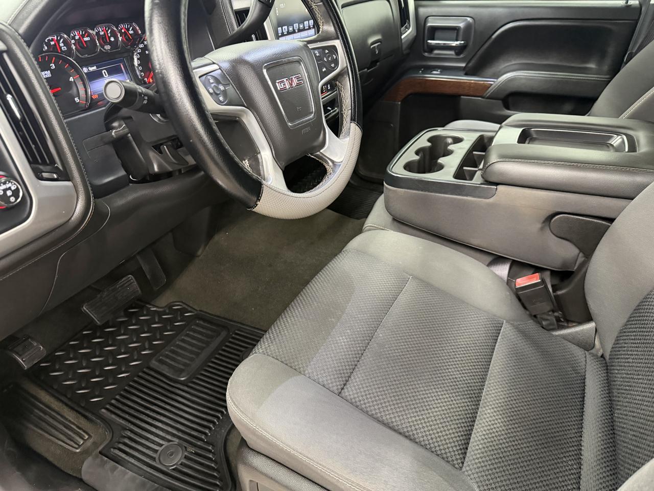 GMC Sierra 2500HD SLE Crew Cab 4WD 2016