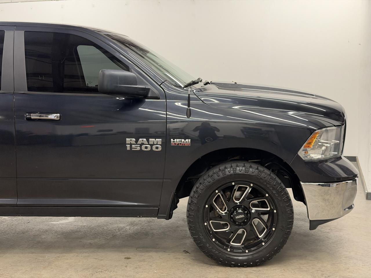 RAM 1500 SLT Crew Cab SWB 4WD 2018